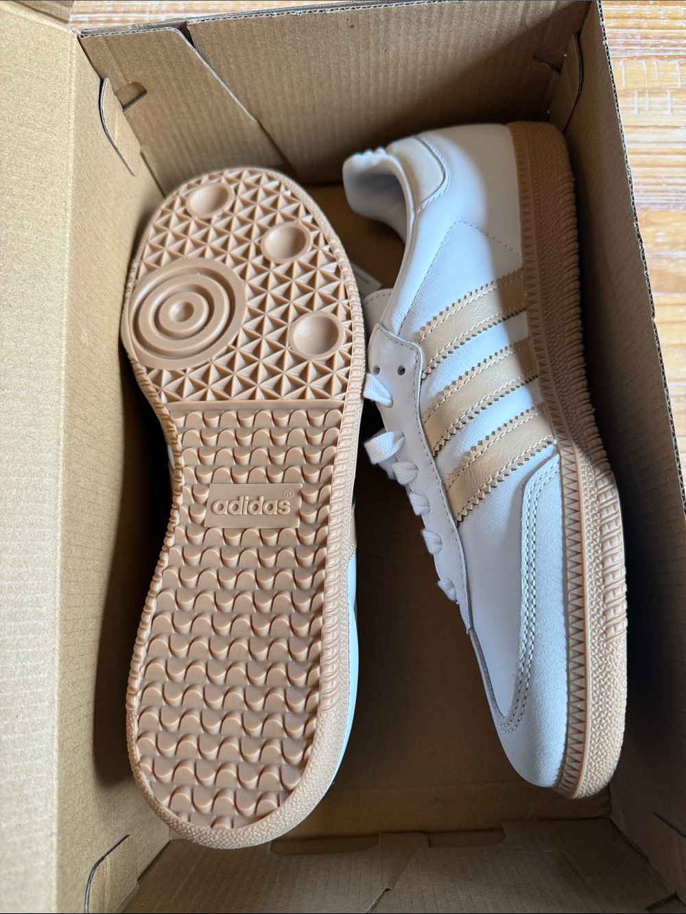 adidas Samba White with Tan Stripes Sneakers IH9127 - Picture 8 of 9